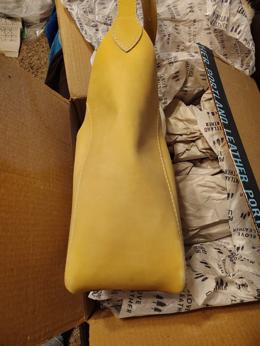 Yellow ( Banana Stand) Portland Leather Flora Shoulder Bag. - Picture 4 of 6